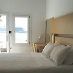 מלון Croco Mykonos
