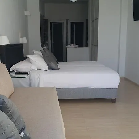 Croco Mykonos تورلوس