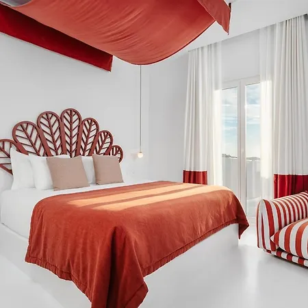 Croco Mykonos Hotell 5*